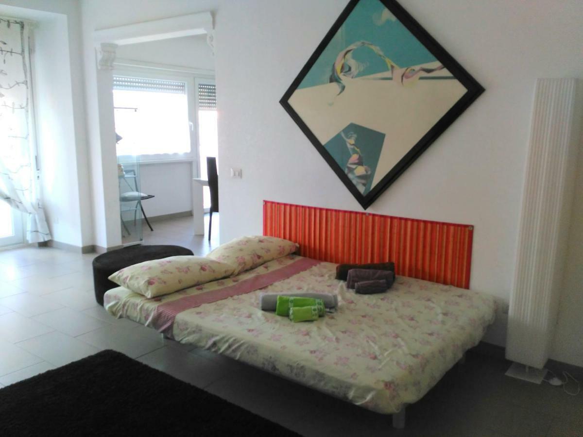 Appia Tourist Apartment Rome Exterior photo